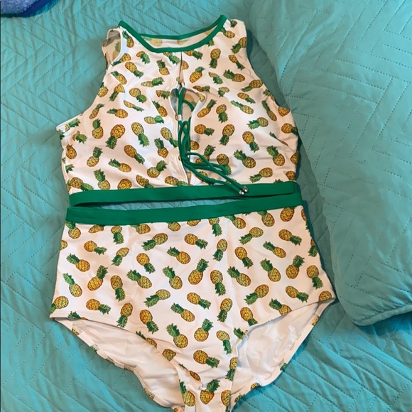 2pc Bathing-suit - Picture 2 of 4